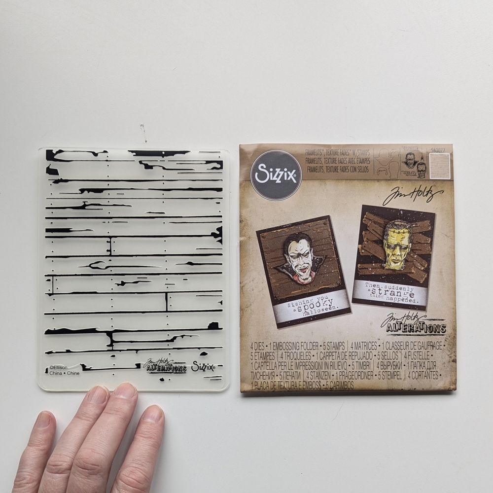 Sizzix Tim Holtz Monsters Stamps & Dies And Wood Planks Embossing Folder - Picture 2 of 7